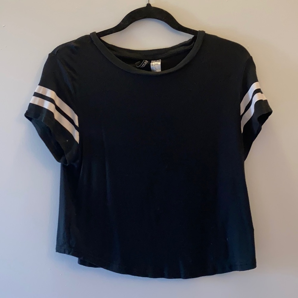 Crop Top - Picture 1 of 1